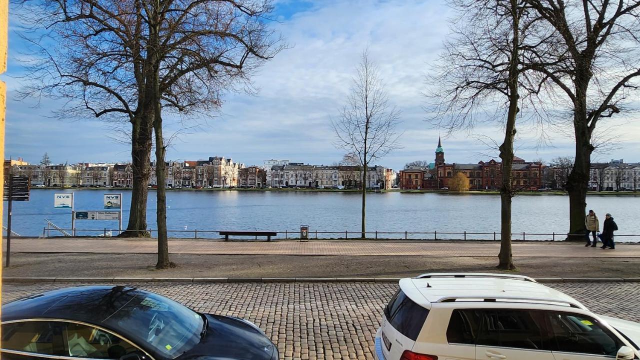 Das Ferienapartment Alexandrine Direkt Am Pfaffenteich Mit Eigenem Parkplatz Σβερίν Εξωτερικό φωτογραφία